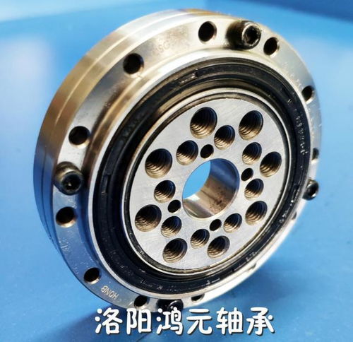 鴻元軸承 精密制造，賦能高端裝備——聚焦交叉滾子軸承、機器人軸承與YRT轉臺軸承